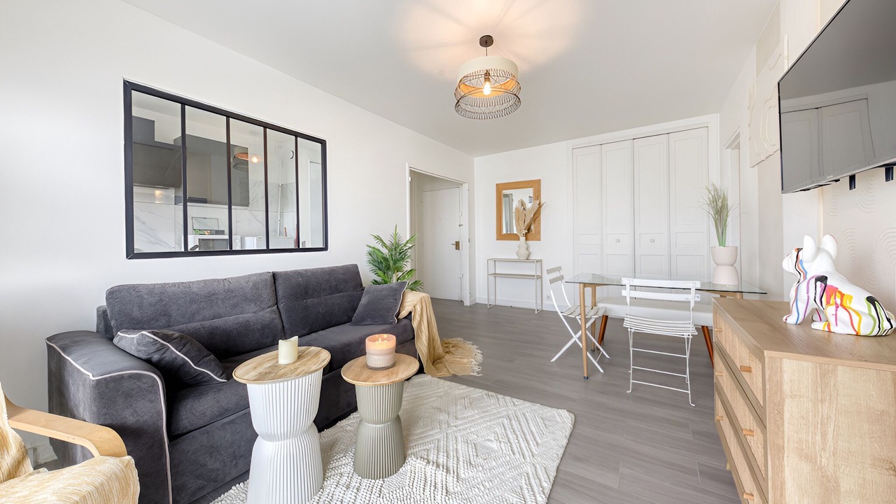 Photo of Livingroom in Saint-Denis