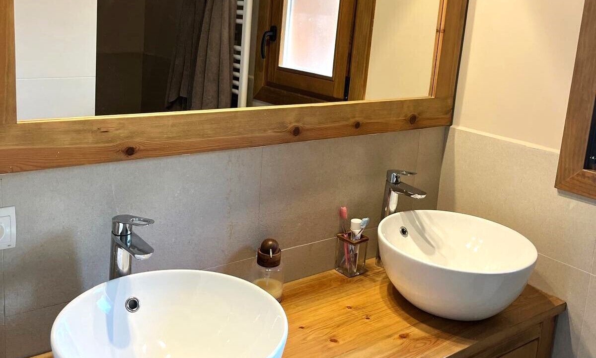 Photo of Bathroom in Estavar
