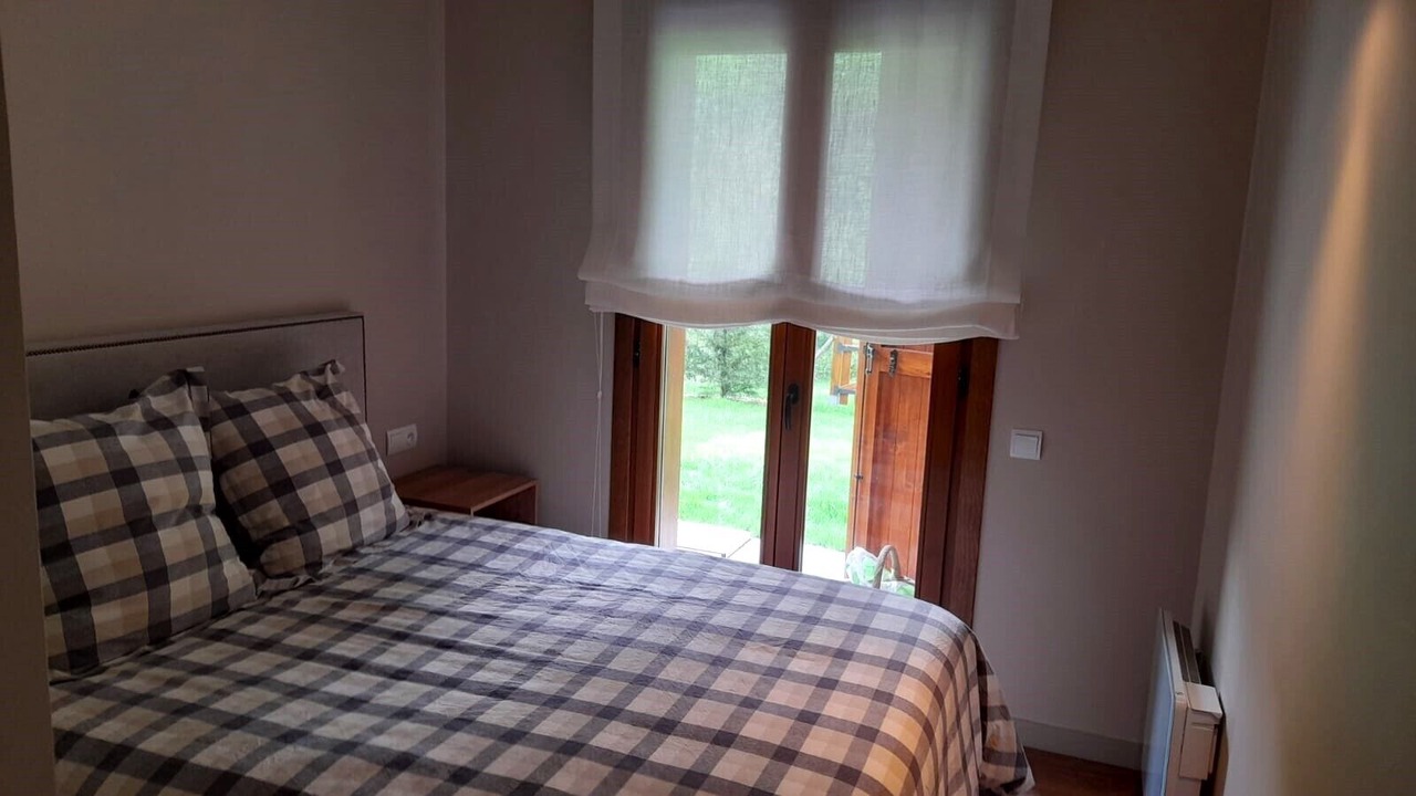 Photo of Bedroom in Estavar