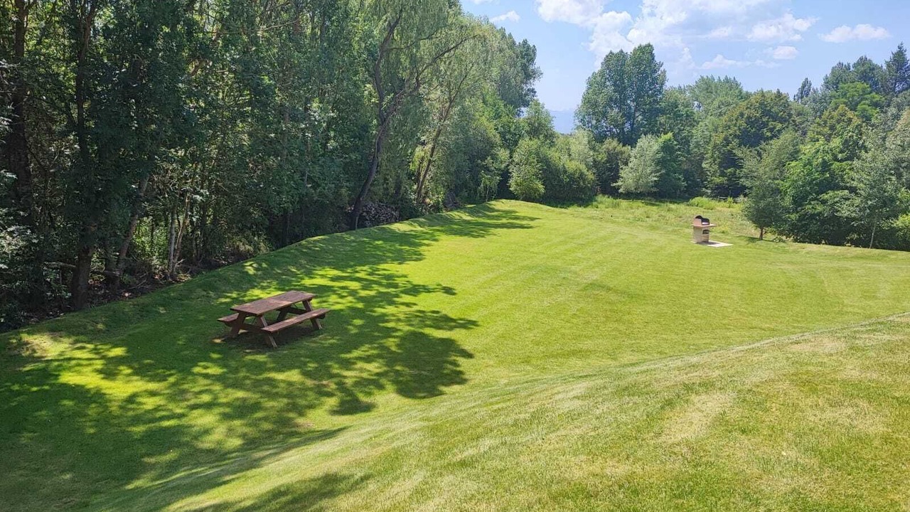 Photo of Outdoor in Estavar