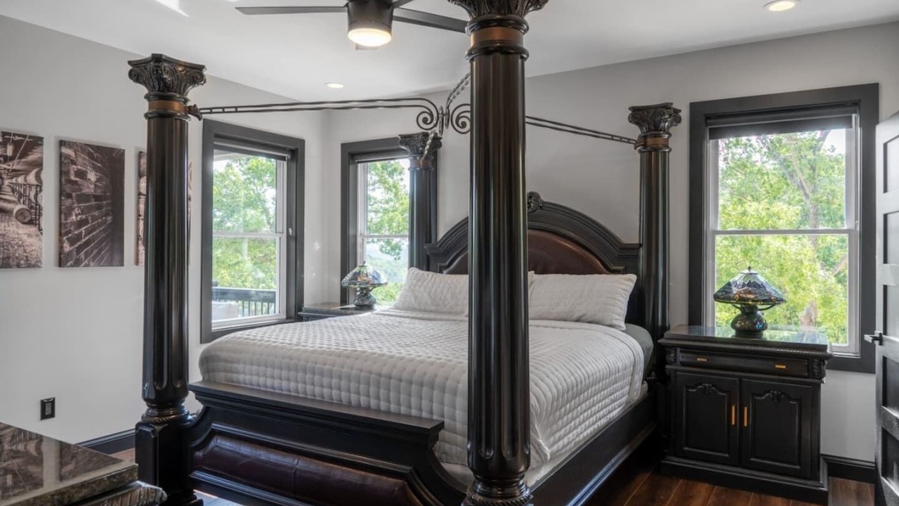 Photo of Bedroom in Hermann