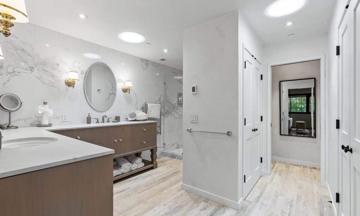 Photo of Others in Northeast Carmel