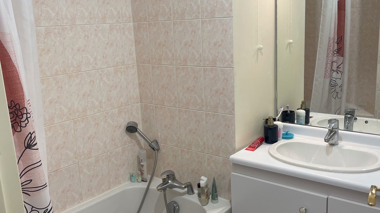 Photo of Bathroom in Deuil-la-Barre