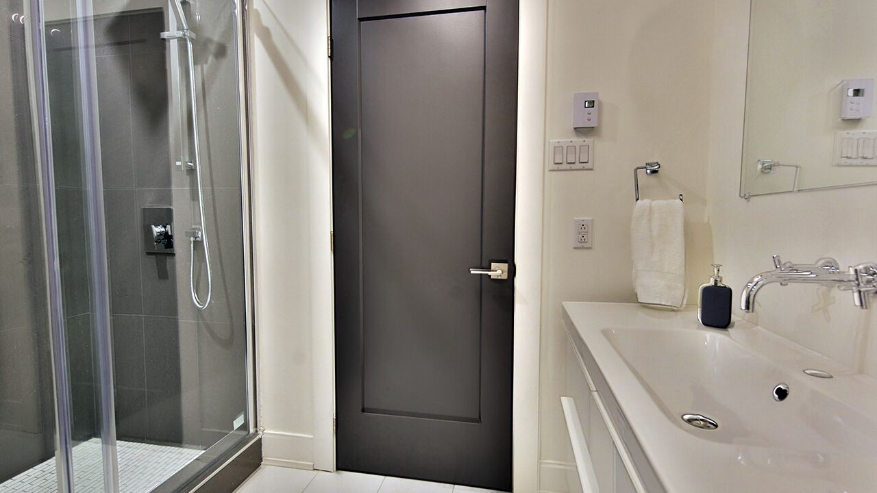 Photo of Bathroom in Ville-Marie