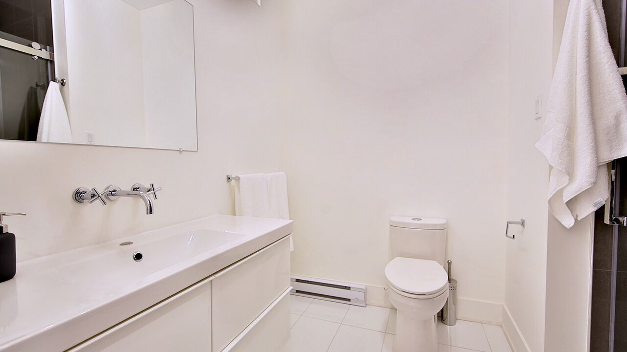 Photo of Bathroom in Ville-Marie