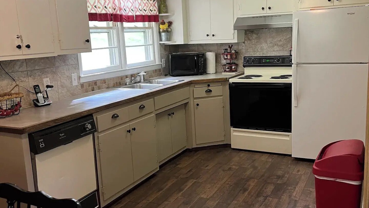 Photo of Kitchen in Mouth of Wilson