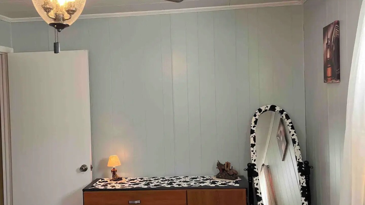 Photo of Bedroom in Mouth of Wilson