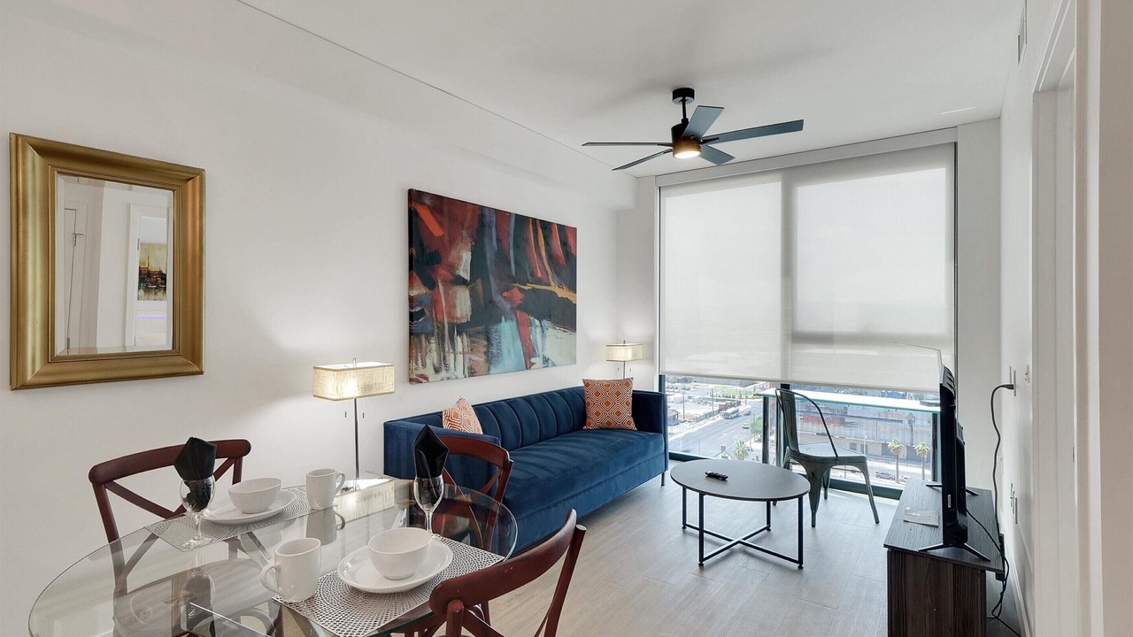 Photo of Livingroom in Evans Churchill