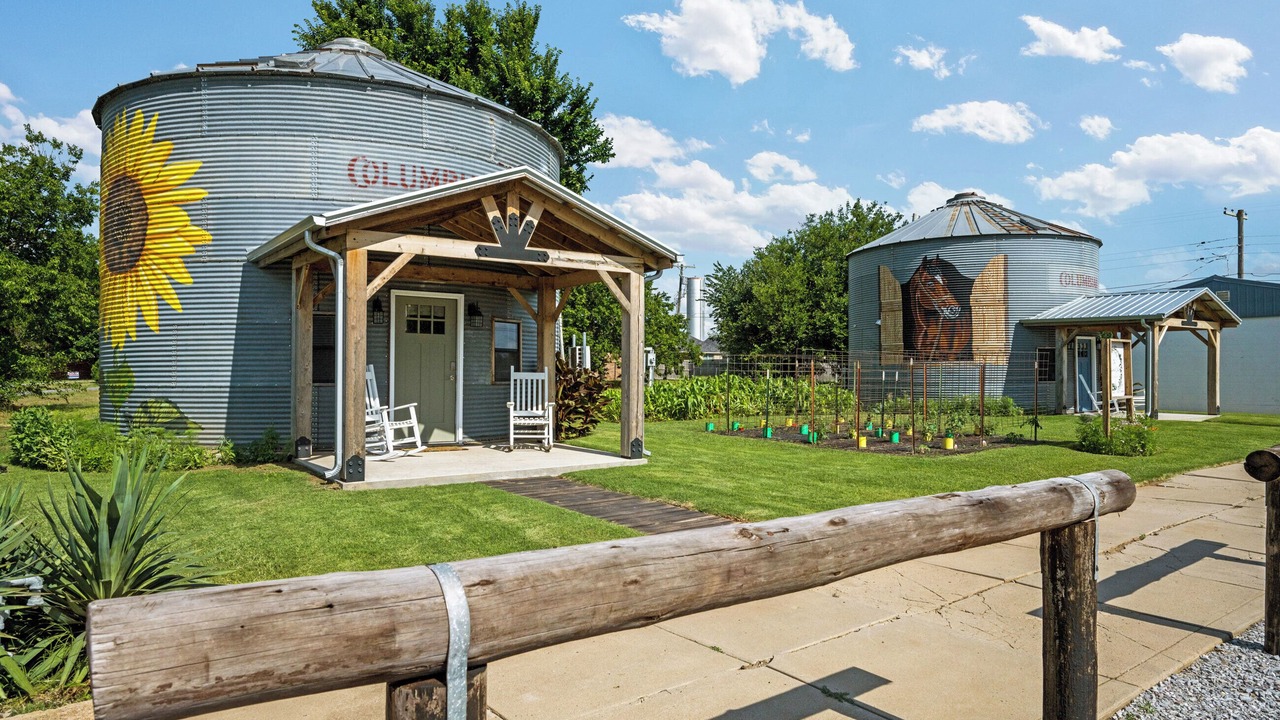 Photo of Outdoor in Elgin