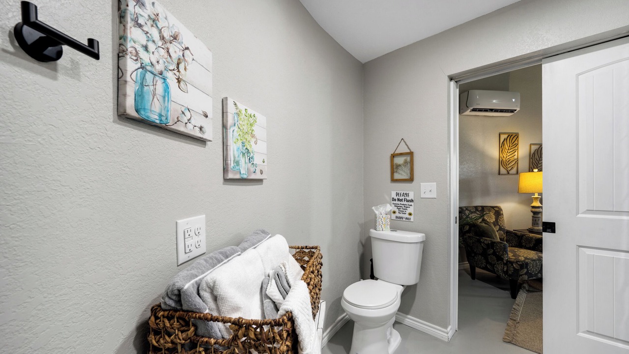 Photo of Bathroom in Elgin
