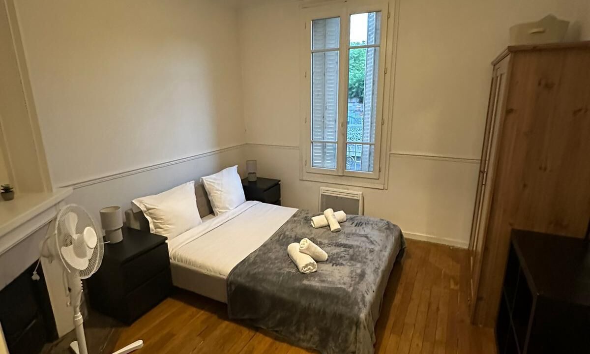 Photo of Bedroom in Arcueil