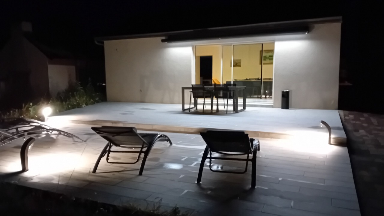 Photo of Patio Balcony in Saint-Firmin-des-Pres