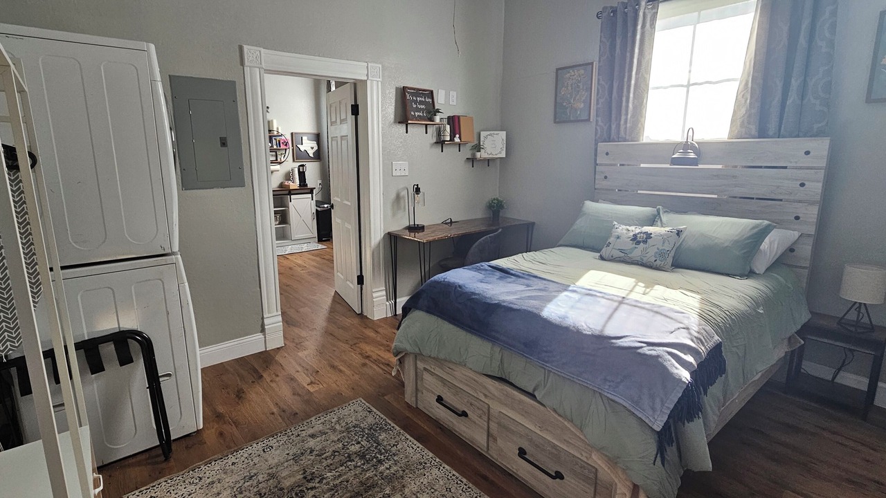Photo of Bedroom in Near East Side