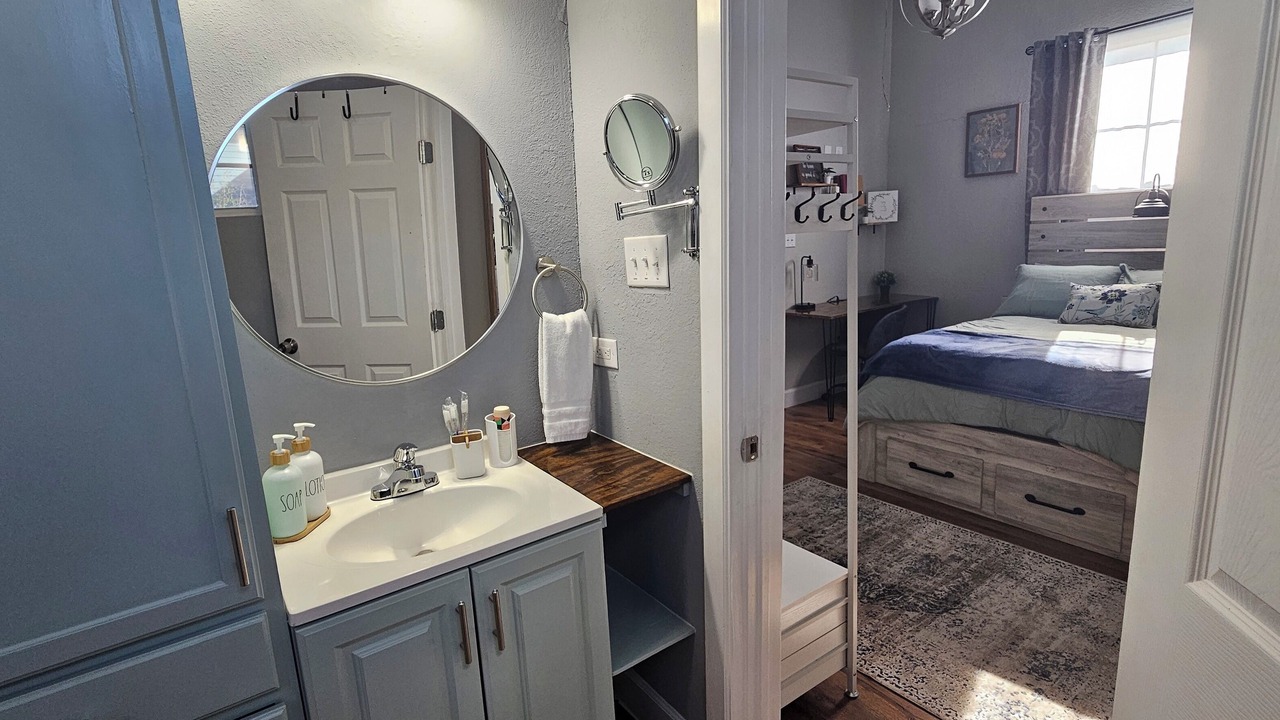 Photo of Bedroom in Near East Side