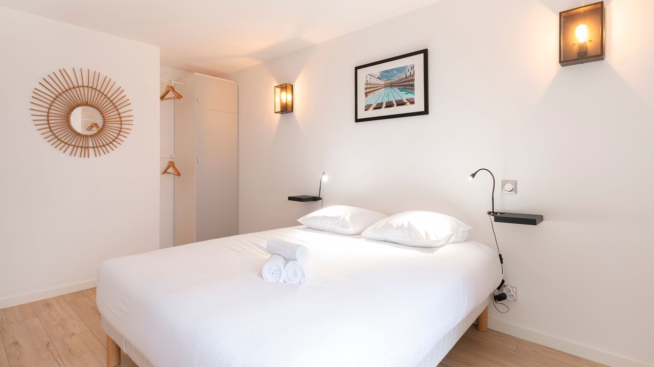Photo of Bedroom in Saint Nicolas - Charles III - Ville vieille - Trois Maisons - Leopold