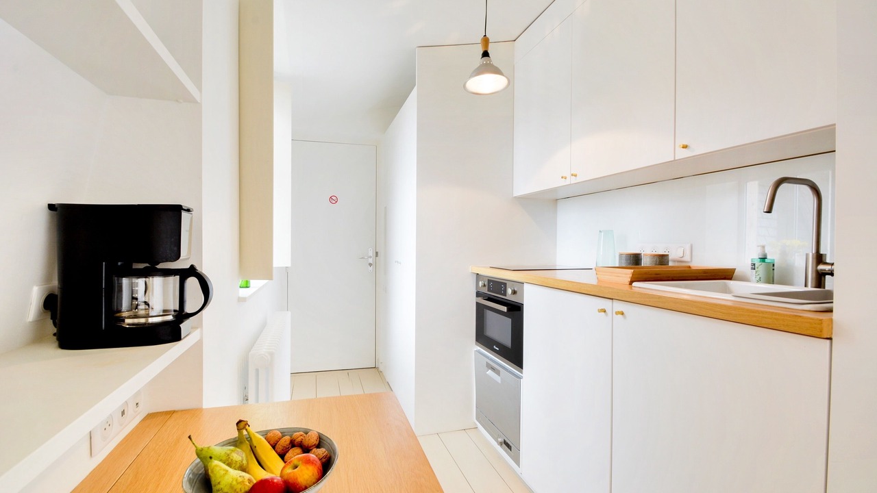 Photo of Kitchen in Saint Nicolas - Charles III - Ville vieille - Trois Maisons - Leopold