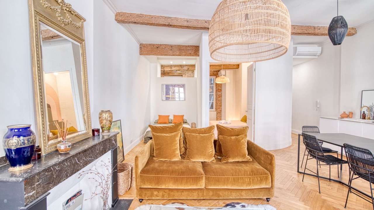 Photo of Livingroom in Capitole