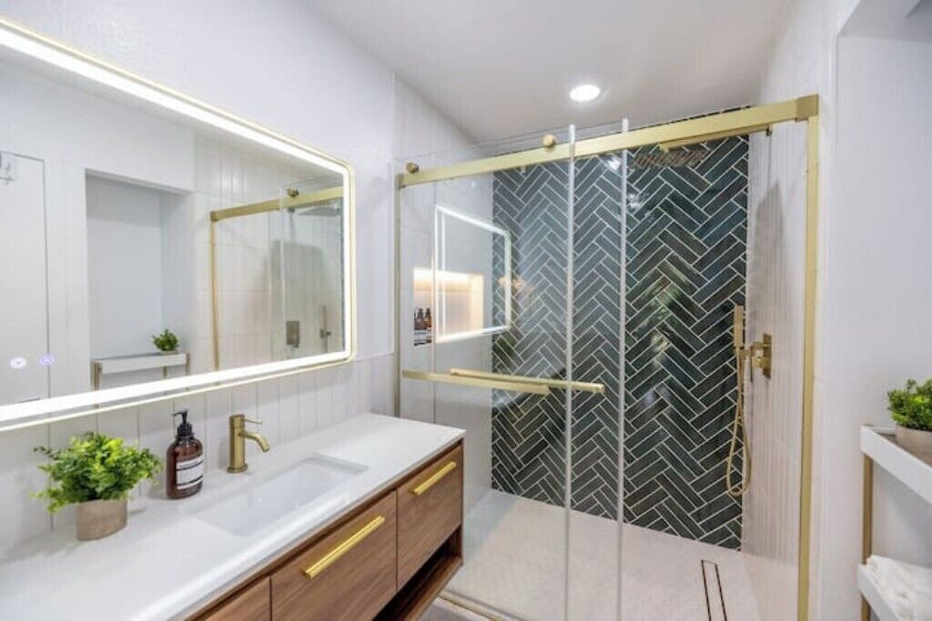 Photo of Bathroom in Brushy Creek