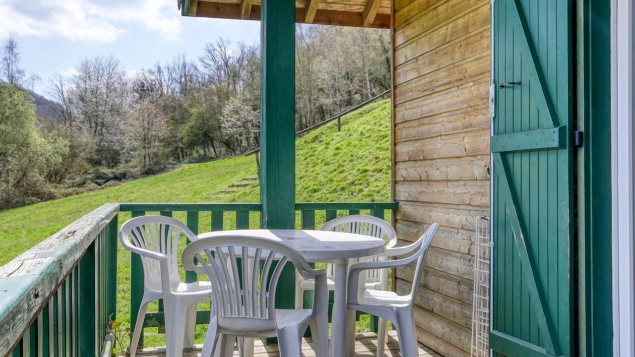 Photo of Patio Balcony in Saint-Jacques-d'Ambur