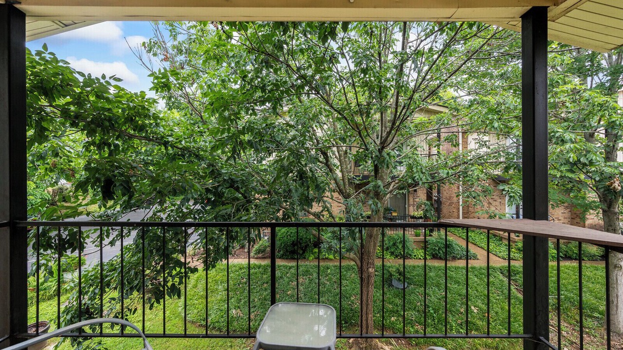 Photo of Outdoor in Green Hills