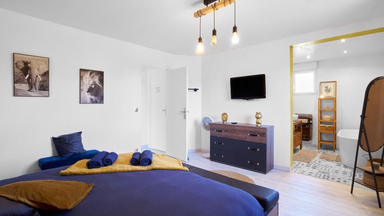 Photo of Bedroom in Loubejac