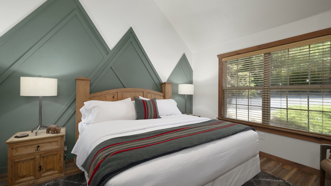 Photo of Bedroom in Branson West