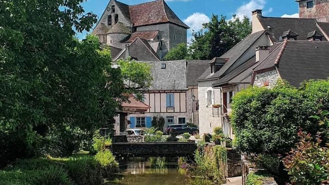 Photo of Others in Creysse