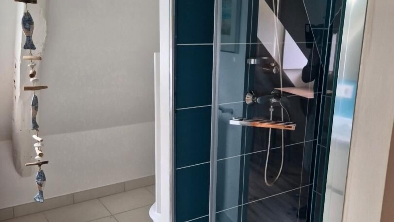 Photo of Bathroom in Creysse