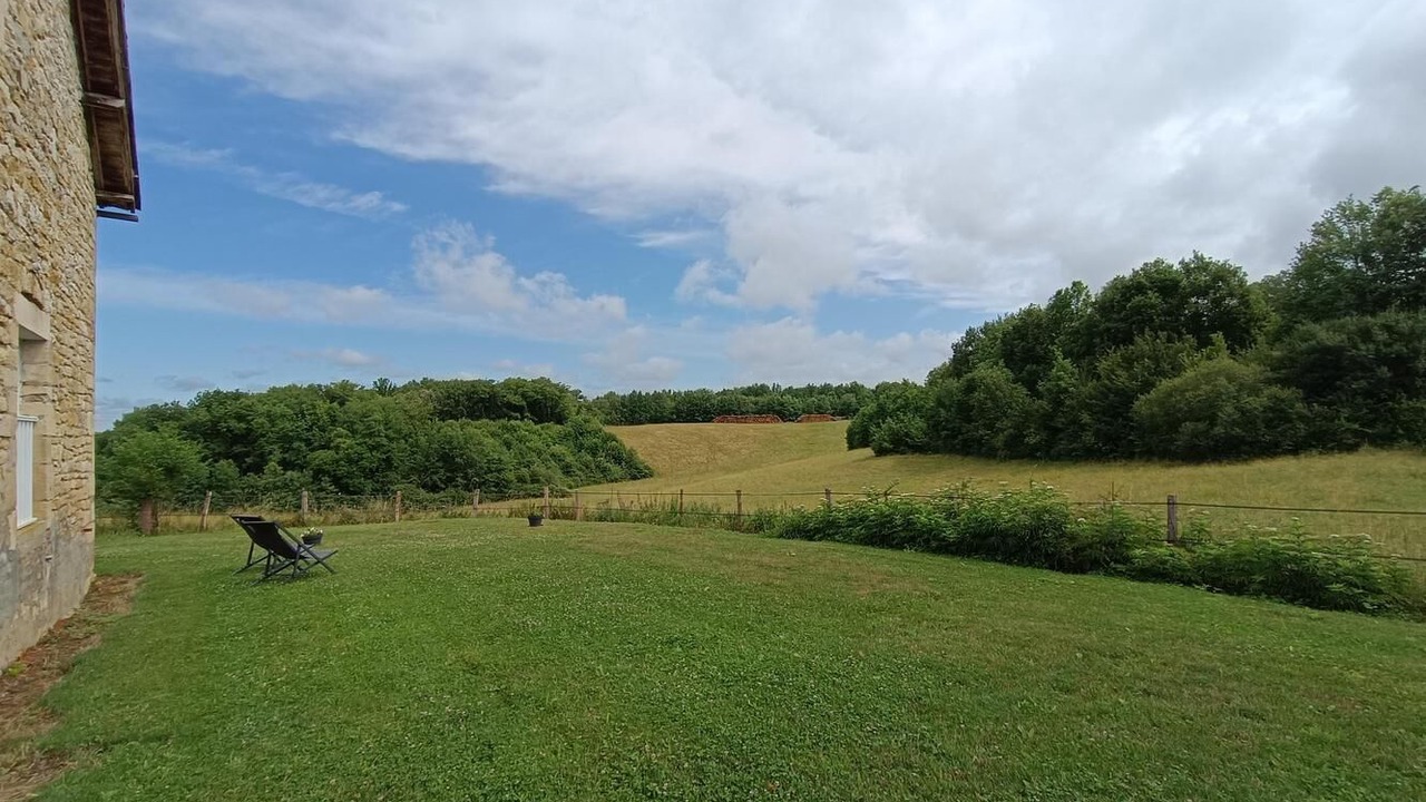 Photo of Outdoor in Martel