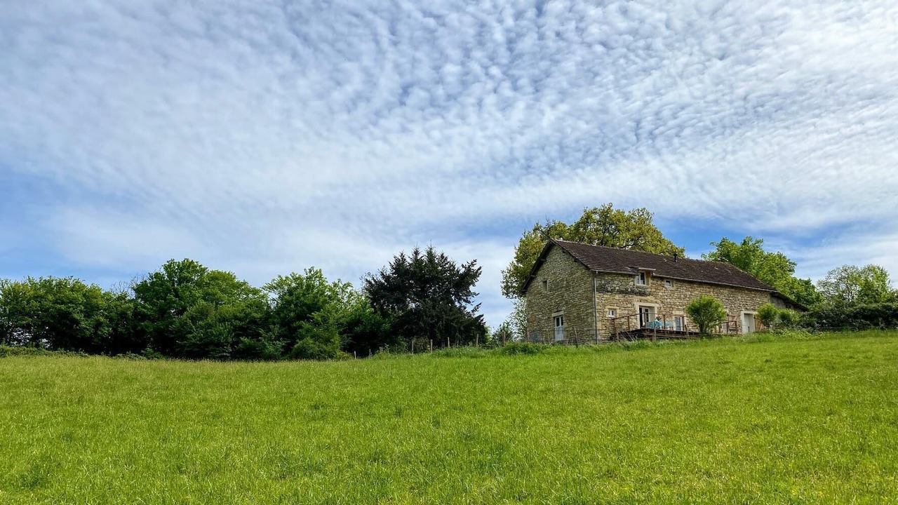 Photo of Outdoor in Martel