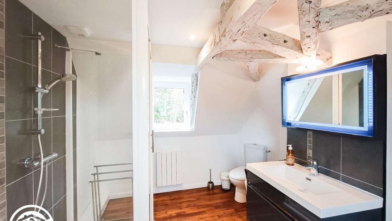 Photo of Bathroom in Vayrac