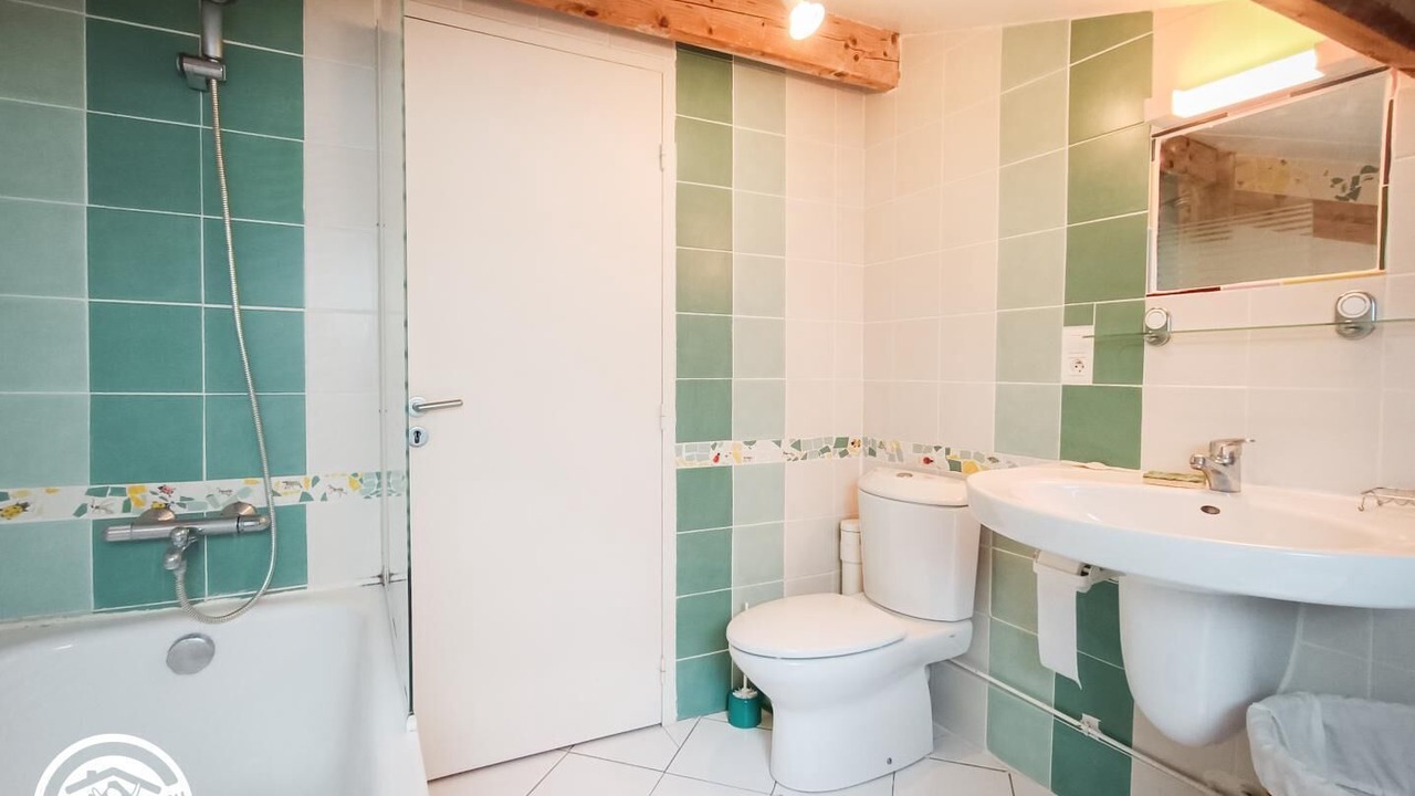 Photo of Bathroom in Belaye