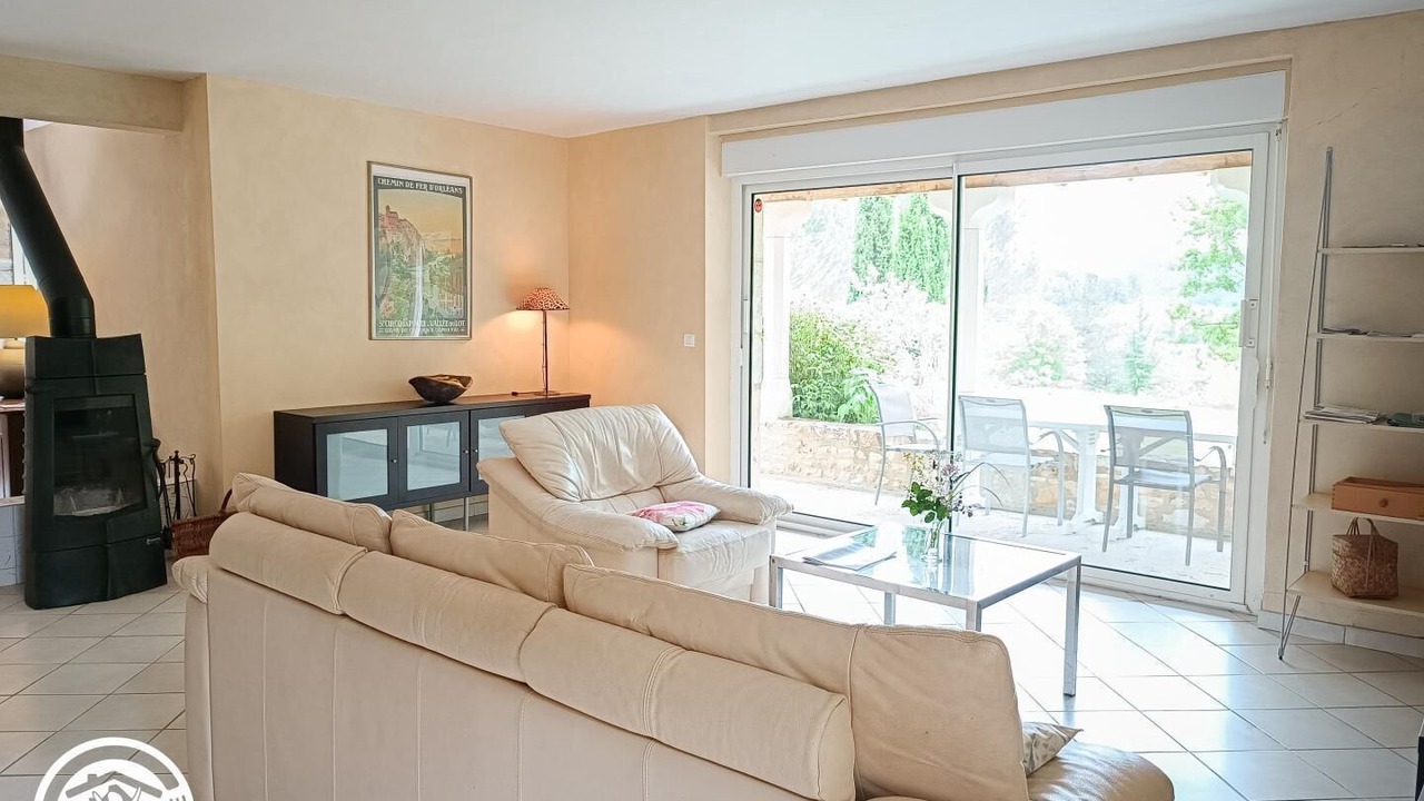 Photo of Livingroom in Belaye