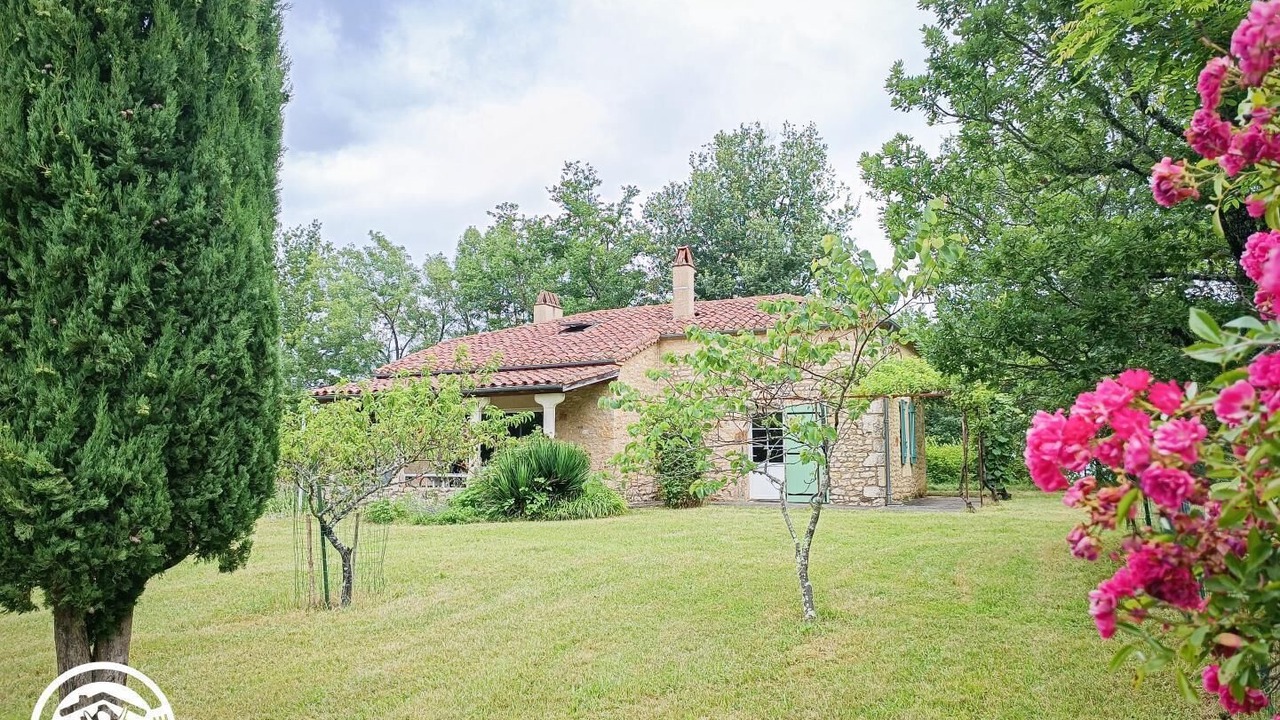 Photo of Outdoor in Belaye