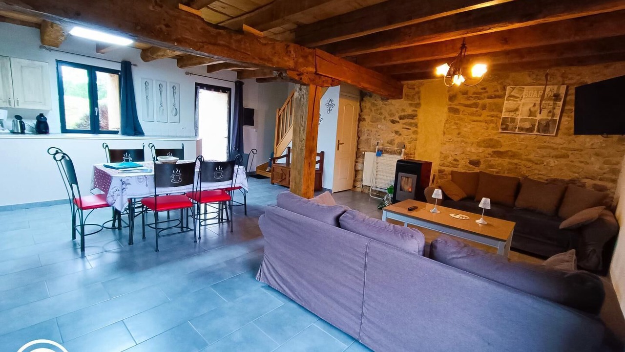 Photo of Livingroom in Aynac