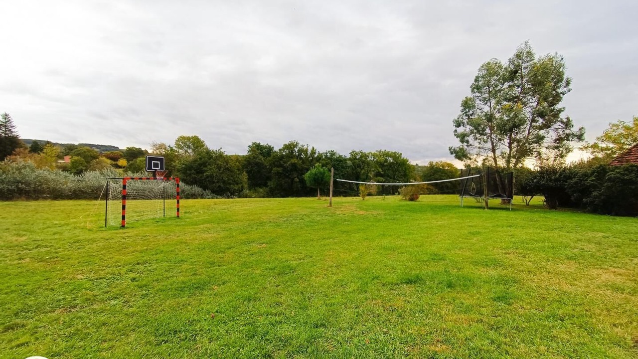 Photo of Others in Aynac