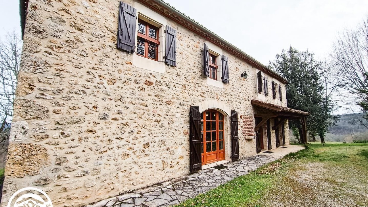 Photo of Outdoor in Albas