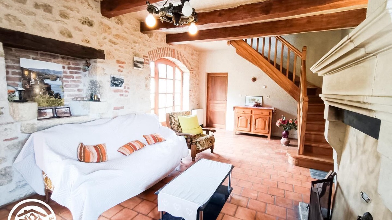 Photo of Livingroom in Albas