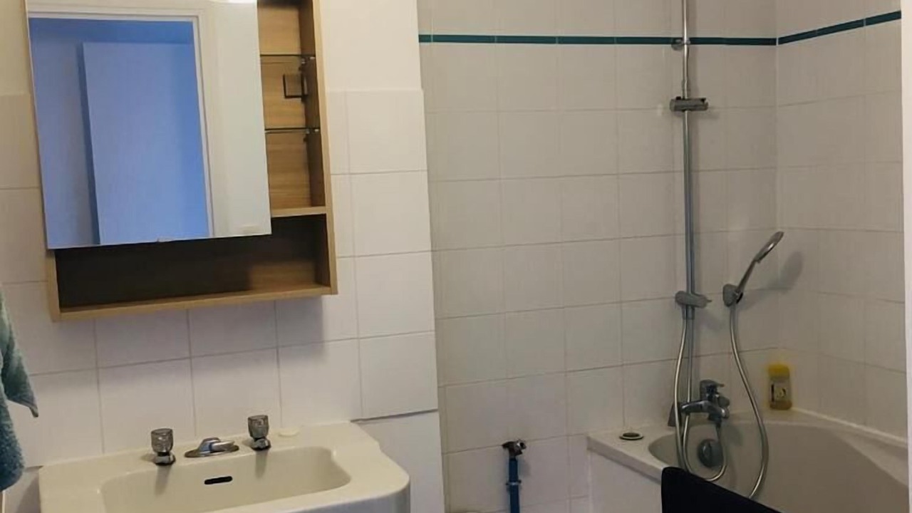 Photo of Bathroom in Cahors Old Town