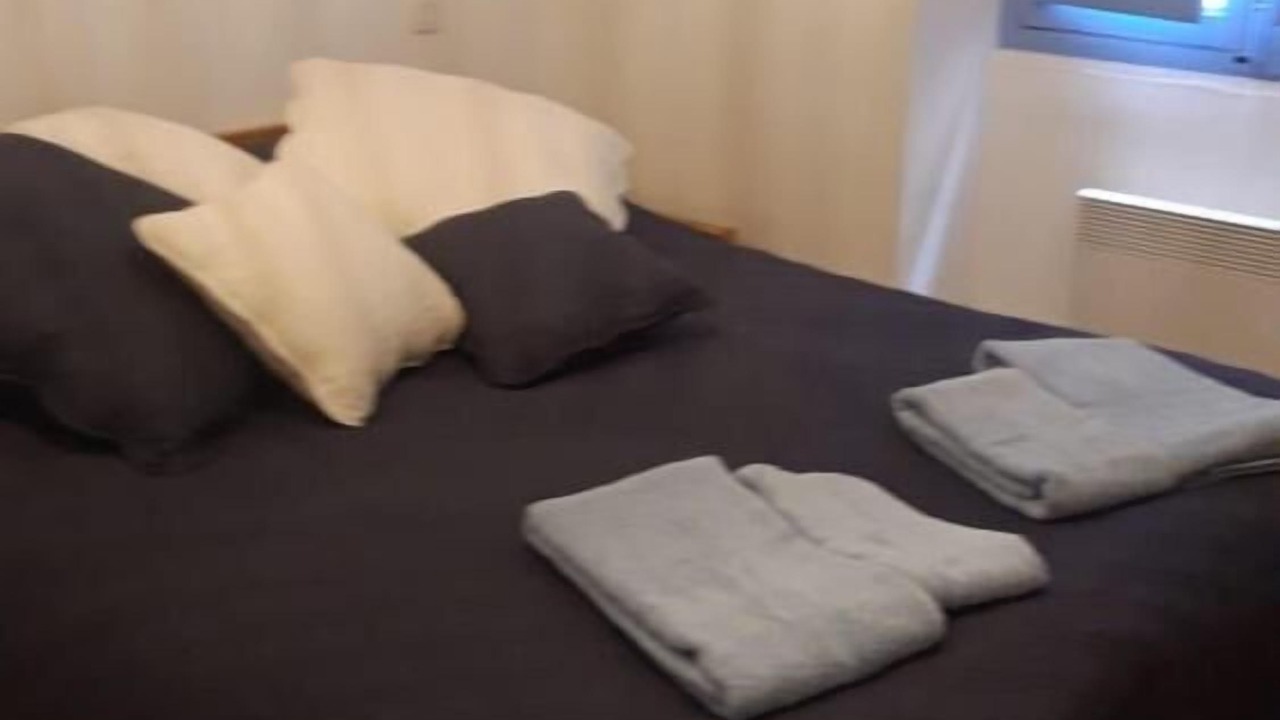 Photo of Bedroom in Cahors Old Town