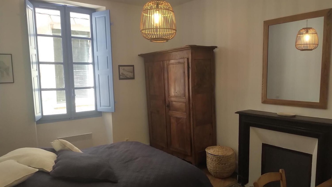 Photo of Bedroom in Cahors Old Town