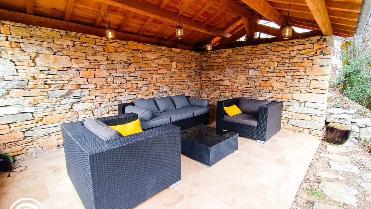 Photo of Patio Balcony in Crayssac