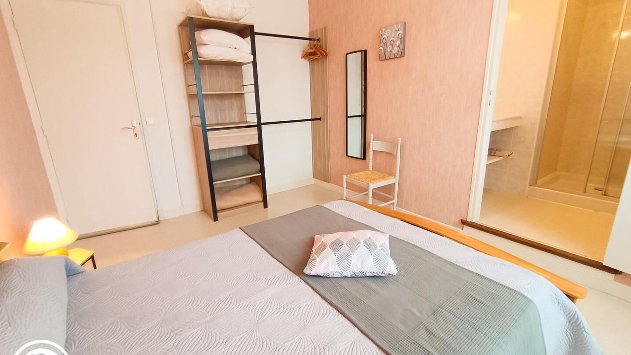 Photo of Bedroom in Tauriac