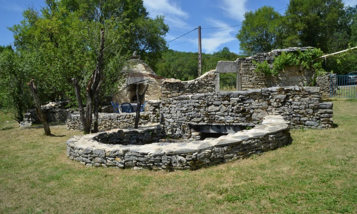 Photo of Outdoor in Grealou