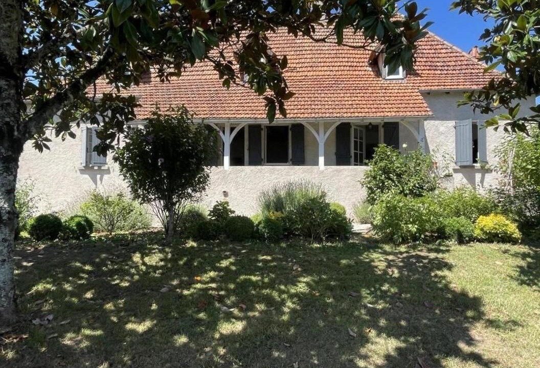 Photo of Outdoor in Aynac