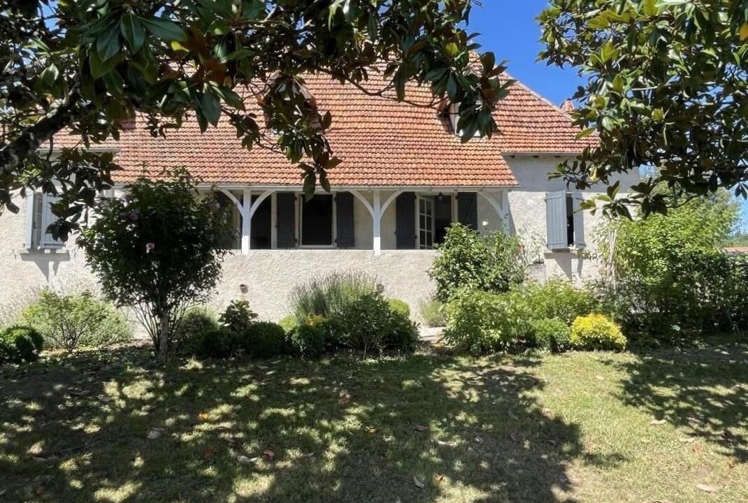 Photo of Outdoor in Aynac