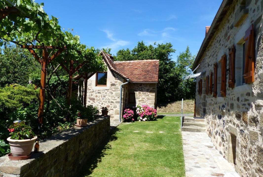 Photo of Outdoor in Le Bouyssou