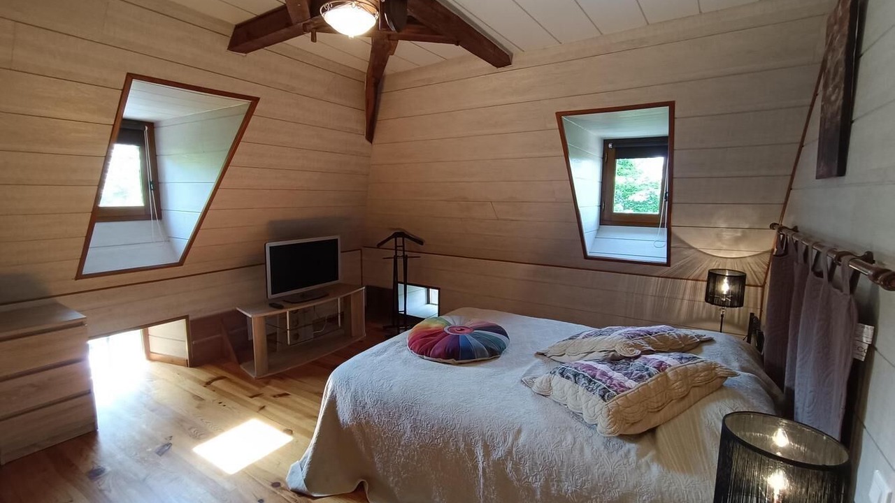 Photo of Bedroom in Le Bouyssou