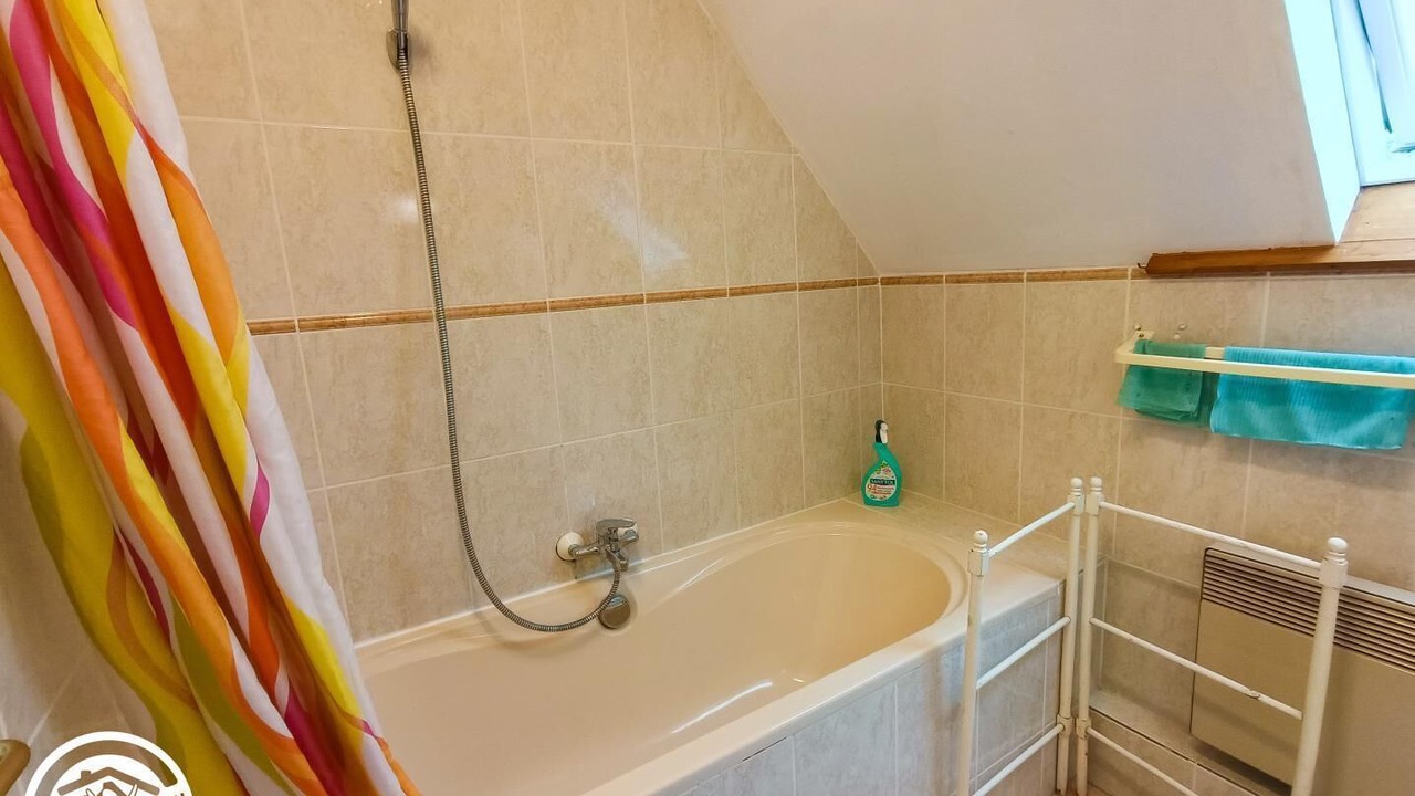 Photo of Bathroom in Meyronne
