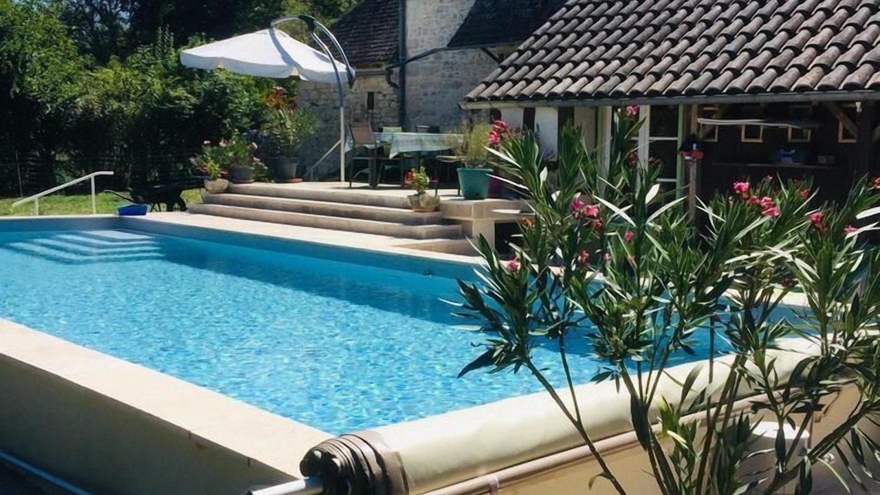 Photo of Outdoor in Meyronne